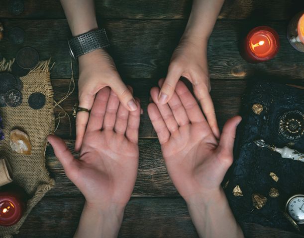Palm Readings with Maha Rose
